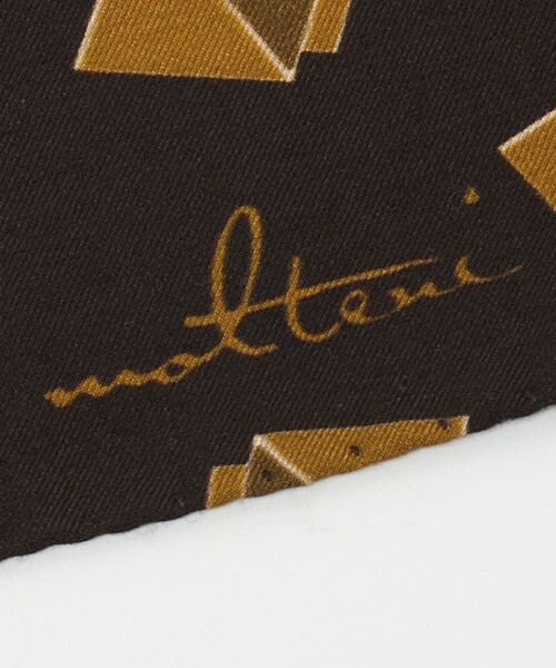 UNITED ARROWS（ユナイテッドアローズ）の「＜molteni＞ジオメトリックプリント アスコットタイ（ストール/ショール・メンズ・ダークブラウン・FREE）」の3枚目の写真
