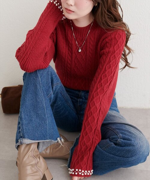 natural couture（ナチュラルクチュール）の「袖口パールもちふわニット（ニット/セーター・レディース・ミント/レッド/オフホワイト/ブラック・FREE）」の4枚目の写真