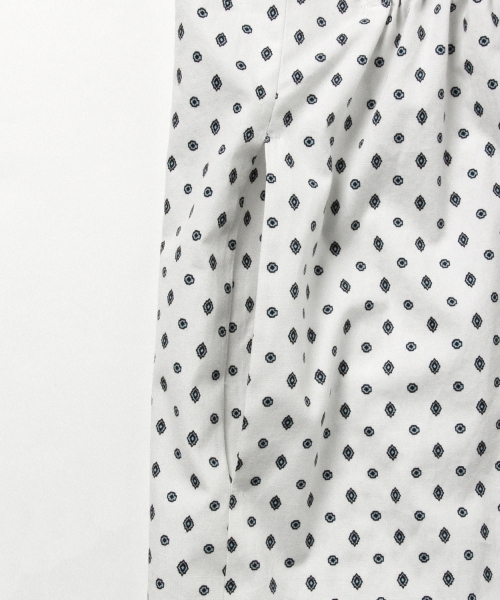 ELIN（エリン）の「ELIN / プリント カフタン ワンピース（ワンピース・レディース・ホワイト・ONE SIZE）」の6枚目の写真