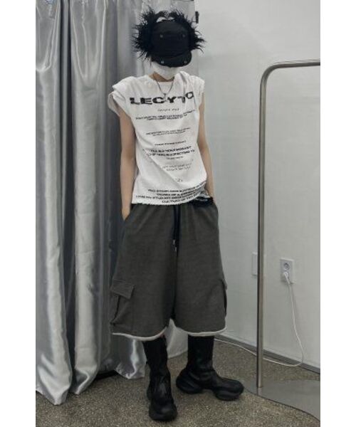 LECYTO（レシト）の「Destroyed Oversized Logo T-Shirt_[White]（Tシャツ/カットソー・メンズ・ホワイト・ONE SIZE）」の15枚目の写真