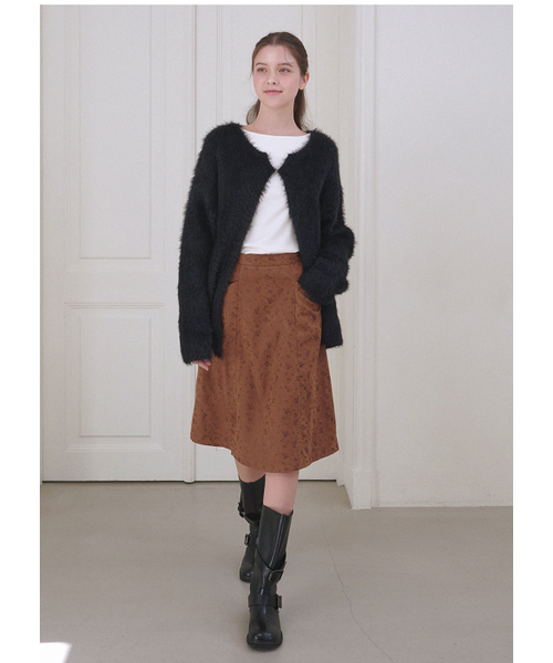 MICANE(ミケーネ)の「ジャキー スエード ミディスカート(スカート・レディース・ブラウン/ブラック・SMALL/X-SMALL/XX-LARGE/X-LARGE/LARGE/MEDIUM)」の11枚目の写真