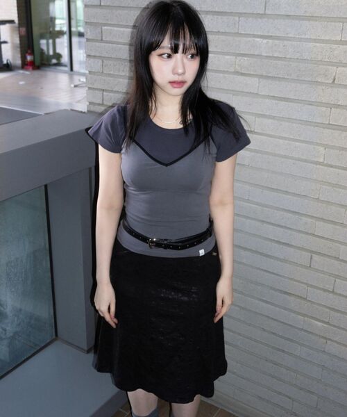 MICANE(ミケーネ)の「ジャキー スエード ミディスカート(スカート・レディース・ブラウン/ブラック・SMALL/X-SMALL/XX-LARGE/X-LARGE/LARGE/MEDIUM)」の22枚目の写真