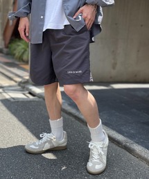 【MAISON CLUB】ワンポイント刺繍ナイロンハーフパンツ LESS IS MORE