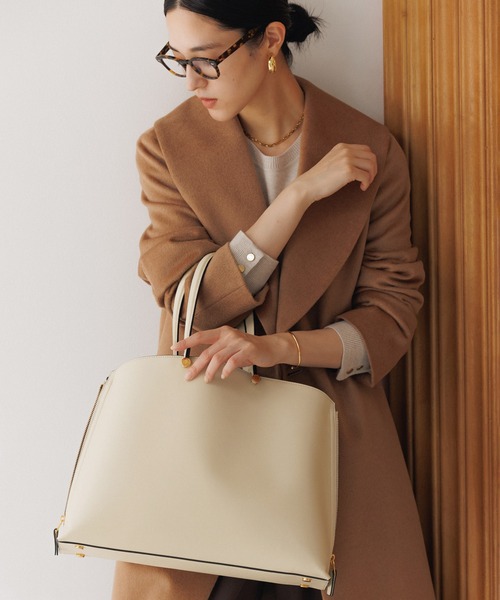 E'POR（エポール）の「【E'POR】【WEB限定】Y BAG Medium+/A4対応・通勤・26AW（トートバッグ・レディース・ダークグリーン/グレー/ダークブラウン/ブラック/キナリ/ワイン/ベージュ・FREE）」の5枚目の写真