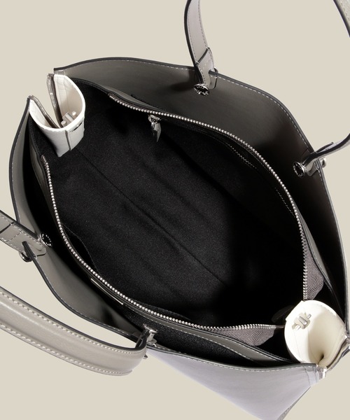 E'POR（エポール）の「【E'POR】【WEB限定】Y BAG Medium+ /A4対応・通勤・26SS（トートバッグ・レディース・ダークグリーン/グレー/ダークブラウン/ブラック/キナリ・FREE）」の16枚目の写真