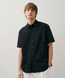 FIELDERS（フィールダーズ）の「BASIC STANDARD FIT POCKET SHORT-SLEEVED SHIRT BLACK（シャツ/ブラウス）」