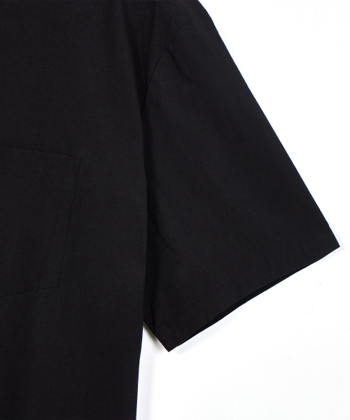 FIELDERS（フィールダーズ）の「BASIC STANDARD FIT POCKET SHORT-SLEEVED SHIRT BLACK（シャツ/ブラウス・メンズ・その他・MEDIUM/LARGE）」の5枚目の写真