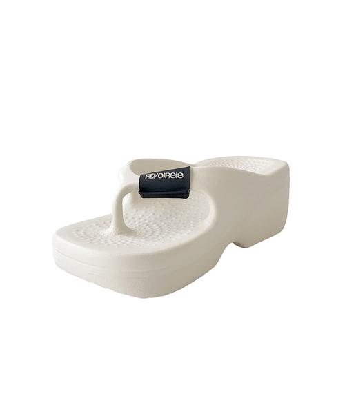 REVOIRSIS(ルヴォアシス)の「RVIS lump flip-flop cream(サンダル・レディース・Cream・40/38/39/36/37)」の1枚目の写真
