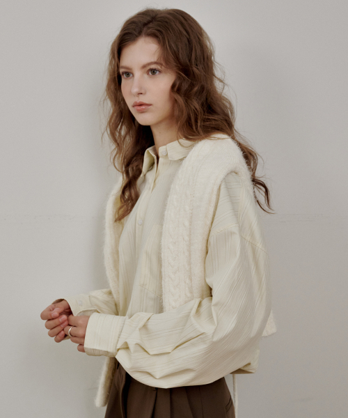 LOSSYROW(ロッシロー)の「Creamy Stripe Over Shirt Cream(シャツ/ブラウス・レディース・アイボリー・FREE)」の3枚目の写真