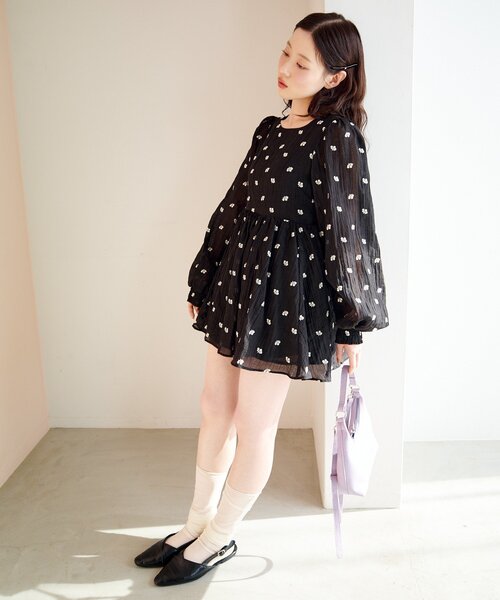 Kastane（カスタネ）の「フラワーステッチミニワンピース（ワンピース・レディース・アイボリー/ブラック・FREE）」の14枚目の写真