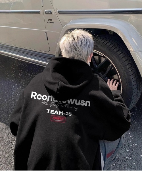 NEW GENTLEMAN(ニュージェントルマン)の「Rcorlatewusn オーバーサイズ プルオーバーパーカー(パーカー・メンズ・ブラック/ホワイト/グレー・XL/L/M)」の2枚目の写真