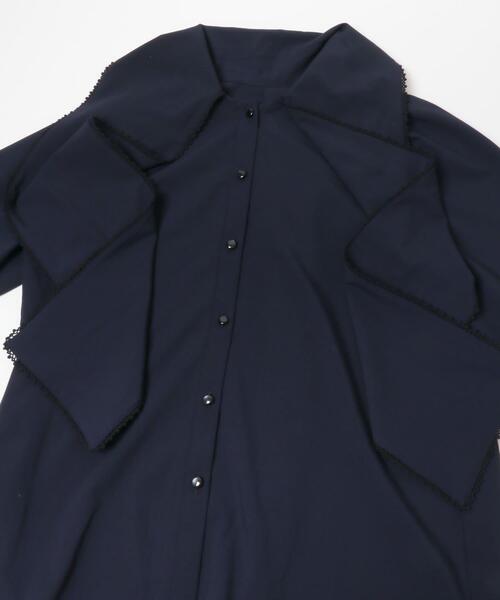 URBAN RESEARCH ROSSO WOMEN（アーバンリサーチ　ロッソ）の「『WEB/一部店舗限定』トリミングボウタイブラウス（シャツ/ブラウス・レディース・ネイビー/オフホワイト・FREE）」の21枚目の写真