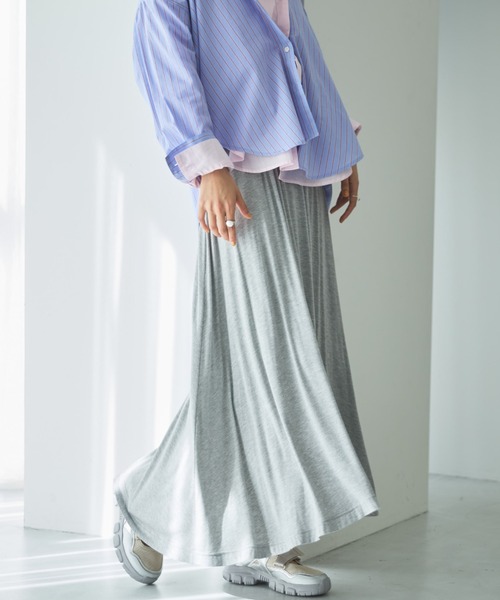 Doux archives（ドゥアルシーヴ）の「カットフレアスカート（スカート・レディース・ブラック/ベージュ/グレー・FREE）」の2枚目の写真