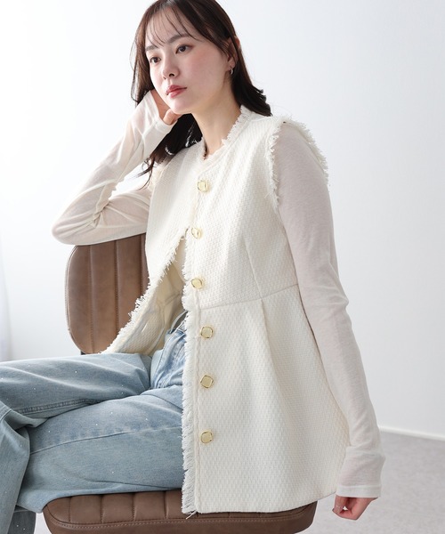 BLUEEAST（ブルーイースト）の「ツイードペプラムフォルムジレ 卒業式 入学式 結婚式 成人式 二次会 同窓会 セレモニー パーティードレス オケージョンドレス お呼ばれ（ベスト・レディース・ブラック/ホワイト・MEDIUM/LARGE）」の4枚目の写真