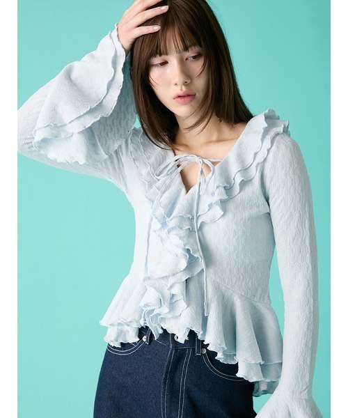 FURFUR（ファーファー）の「ラッフルフリルプルオーバー（シャツ/ブラウス・レディース・アイボリー/ブラック/ライトブルー・F）」の10枚目の写真