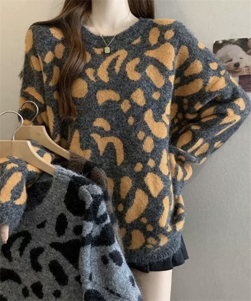 FREE STYLISTS(フリー スタイリスト)の「ヒョウ柄ニットプルオーバー(ニット/セーター・レディース・グレー/ブラウン/キャメル・FREE)」の8枚目の写真