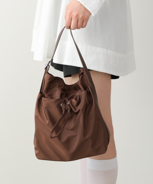 Bab(バブ)の「ワンショルダーバッグ(ショルダーバッグ・レディース・アイボリー/ブラック/ブラウン・ONESIZE)」の13枚目の写真