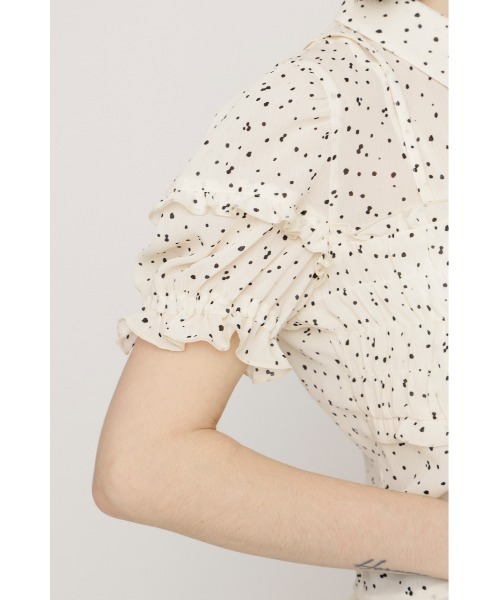 SLY(スライ)の「【2026SS新作】TINY DOTS FRILL BL タイニードッツフリルブラウス 夏服 春服(シャツ/ブラウス・レディース・ホワイト系その他2/ブラック系その他2・FREE)」の9枚目の写真