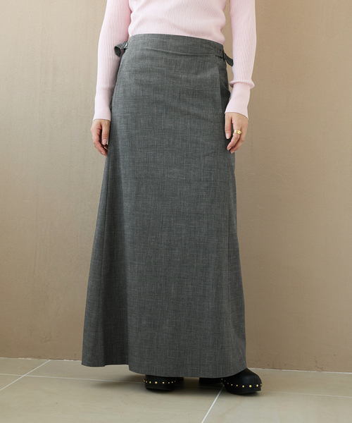 IENA LA BOUCLE(イエナラブークル)の「IENA LA BOUCLE Iラインスカート(スカート・レディース・ブラック/グレー・36/38/40)」の2枚目の写真