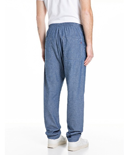 REPLAY(リプレイ)の「シャンブレーテーパードフィットパンツ(セットアップ)(その他パンツ・メンズ・ブルー・W28xL30/W34xL30/W32xL30/W30xL30)」の3枚目の写真