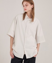 EMMA CLOTHES（エマクローズ）の「多機能素材半袖ベーシックシャツ〈UVカット・速乾・イージーケア・接触冷感〉（シャツ/ブラウス）」