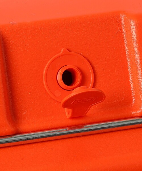 COLEMAN(コールマン)の「【別注】Coleman/ ホイール クーラー ボックス 60QT 2026(アウトドアグッズ・レディース・その他・ONE SIZE)」の6枚目の写真