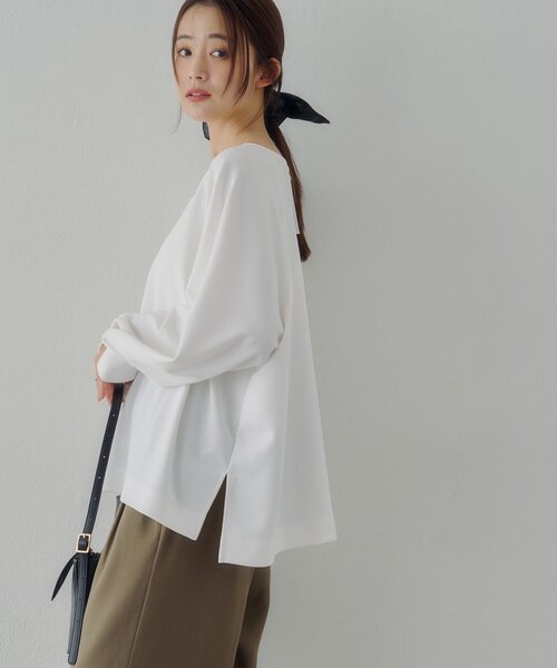 DISCOAT(ディスコート)の「【Noka】ジップ使いドルマンプルオーバー(Tシャツ/カットソー・レディース・オフホワイト/ブラック・FREE)」の15枚目の写真