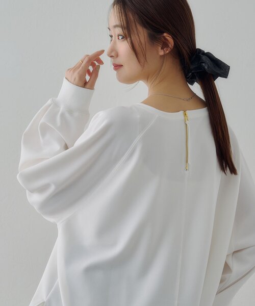 DISCOAT(ディスコート)の「【Noka】ジップ使いドルマンプルオーバー(Tシャツ/カットソー・レディース・オフホワイト/ブラック・FREE)」の16枚目の写真