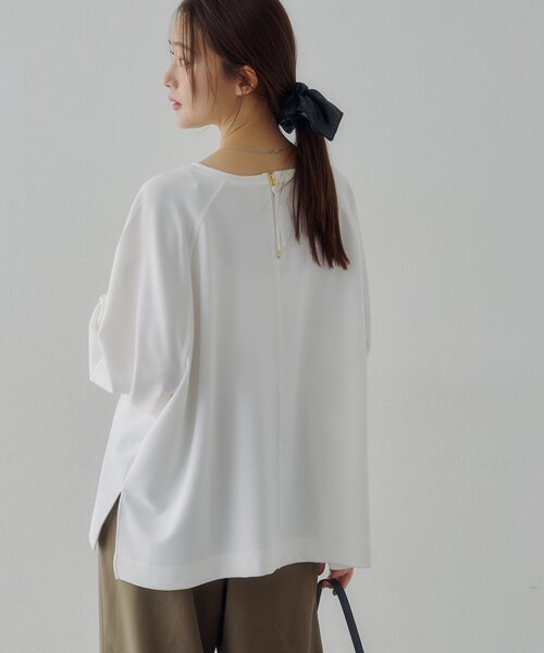 DISCOAT(ディスコート)の「【Noka】ジップ使いドルマンプルオーバー(Tシャツ/カットソー・レディース・オフホワイト/ブラック・FREE)」の18枚目の写真