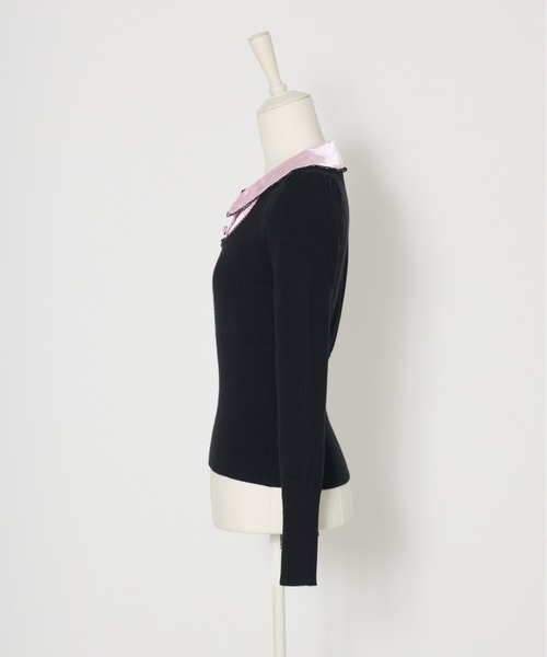 AVENCHUMU(アバンチュウム)の「Satin blouse ribbon jewele knit tops(ニット/セーター・レディース・ブラック×ピンク/ピンク/ブラック・FREE)」の7枚目の写真