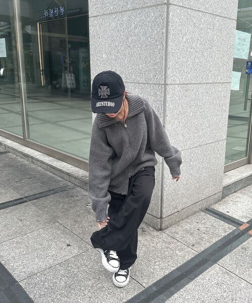 IDWS(アイドンワナセル)の「Swift Symbol High Neck Knit Zip Up Gray(カーディガン/ボレロ・レディース・その他・0)」の13枚目の写真