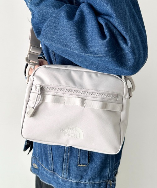THE NORTH FACE(ザノースフェイス)の「【国内未発売】 THE NORTH FACE(ザ・ノースフェイス)/軽量 スクエア ショルダーバッグ スタンダード クロスバッグ ロゴプリント/STANDARD CROSS BAG(ショルダーバッグ・レディース・ブラック/ホワイト/グレー・FREE)」の22枚目の写真