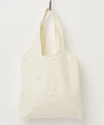 lus.（ラスドット）の「lus. デイジーフラワートートバッグ（トートバッグ）」