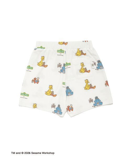 gelato pique（ジェラートピケ）の「【SESAME STREET】【KIDS】総柄ショートパンツ（ルームウェア/パジャマ・キッズ・オフホワイト・90/100/110/120）」の9枚目の写真