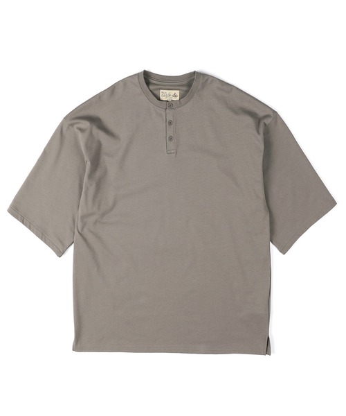 The DUFFER of ST.GEORGE(ザダファーオブセントジョージ)の「COOLMAX 2LAYERS OVER SIZE HENLEY TEE:2層構造 吸水速乾クールマックス オーバーサイズ リラックス ヘンリーTシャツ(Tシャツ/カットソー・メンズ・ホワイト/ブラウン/ライトグレー/ブラック/ブルーグレー・X-LARGE/LARGE/MEDIUM/SMALL/XX-LARGE)」の20枚目の写真