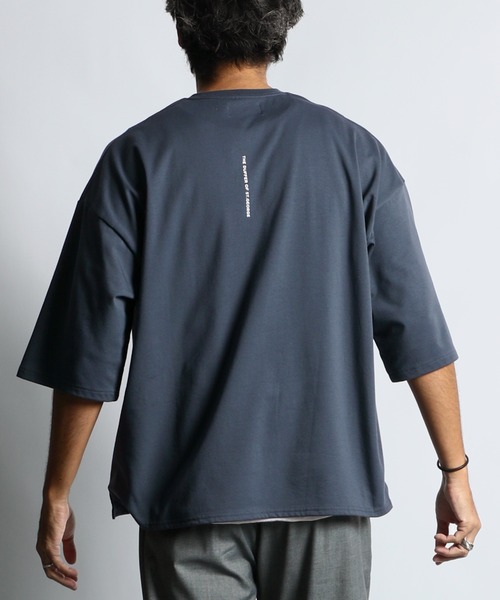 The DUFFER of ST.GEORGE(ザダファーオブセントジョージ)の「COOLMAX 2LAYERS OVER SIZE HENLEY TEE:2層構造 吸水速乾クールマックス オーバーサイズ リラックス ヘンリーTシャツ(Tシャツ/カットソー・メンズ・ホワイト/ブラウン/ライトグレー/ブラック/ブルーグレー・X-LARGE/LARGE/MEDIUM/SMALL/XX-LARGE)」の17枚目の写真