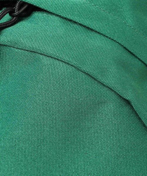 GLOBAL WORK（グローバルワーク）の「撥水デイパック/660213（バックパック/リュック・メンズ・ブラック/ネイビー/ダークブラウン/グリーン・ONE SIZE）」の18枚目の写真