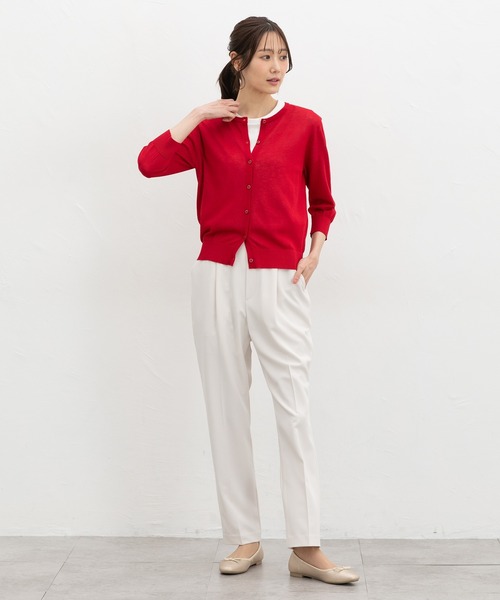 Honeys(ハニーズ)の「【ハニさら・接触冷感・UVカット】半袖コンパクトTシャツ(Tシャツ/カットソー・レディース・ブラック/オフホワイト/ダークベージュ/スミクロ/レッド・S/M/LL/L)」の7枚目の写真