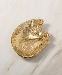 MILLION CARATS（ミリオンカラッツ）の「《COTTAGE》眠る猫がそっと受け止める、やさしく整う毎日使いのアルミキャットトレー（インテリア雑貨）」