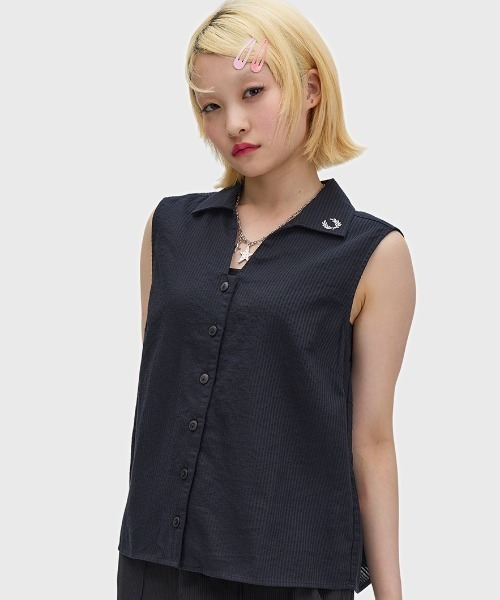 FRED PERRY プリーツ襟ノースリーブトップス FRED PERRY｜フレッドペリーのトップス（袖なし）通販 - ZOZOTOWN