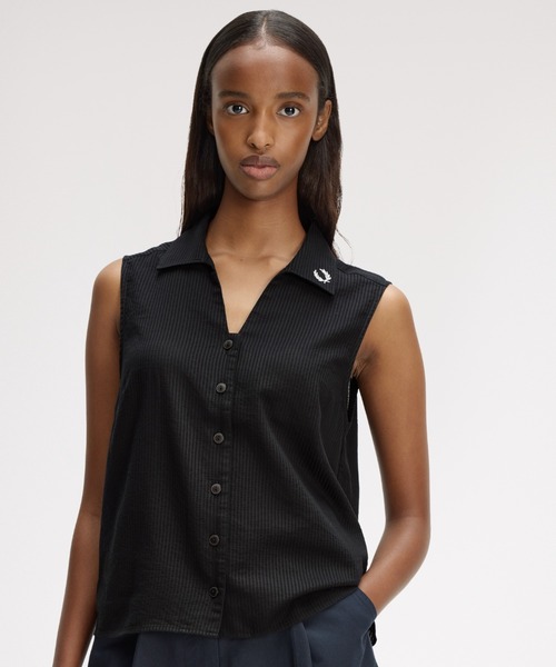 FRED PERRY(フレッドペリー)の「Sheer Stripe Sleeveless Shirt/シアーストライプノースリーブシャツ(シャツ/ブラウス・レディース・ブラック・10/8)」の2枚目の写真