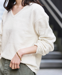 美品✨スピックアンドスパン 人気完売 ラインVネックニット 白 Spick & Span（スピックアンドスパン）の「コットンローゲージVネック