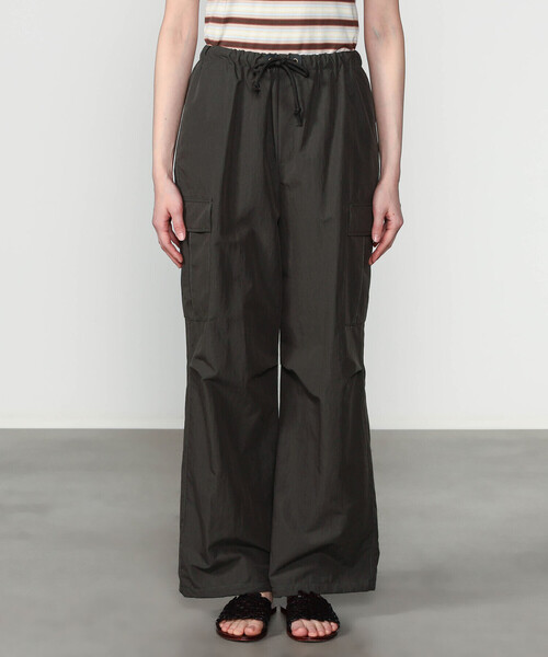 Morris & Sons(モリスアンドサンズ)の「MORRIS & SONS | イージーカーゴパンツ WOMEN(カーゴパンツ・レディース・オリーブ/グレー・0/1)」の11枚目の写真