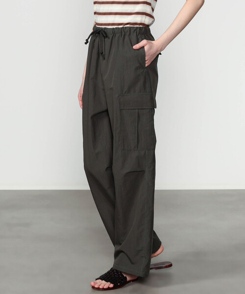 Morris & Sons(モリスアンドサンズ)の「MORRIS & SONS | イージーカーゴパンツ WOMEN(カーゴパンツ・レディース・オリーブ/グレー・0/1)」の1枚目の写真