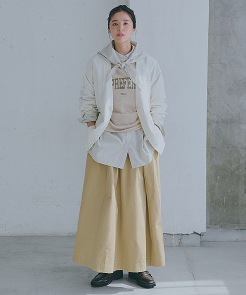 studio CLIP（スタディオクリップ）の「コットンサテンノーカラージャケット（その他アウター・レディース・カーキ/その他1・FREE）」の3枚目の写真