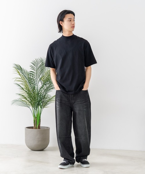 HANES(ヘインズ)の「【HANES/ヘインズ】【タグレス・丸胴】Hanes モックネック リラックスTシャツ アメリカ綿100% サステナブル ストレスフリー(Tシャツ/カットソー・メンズ・ブラック/ホワイト・SMALL/MEDIUM/LARGE/X-LARGE)」の11枚目の写真