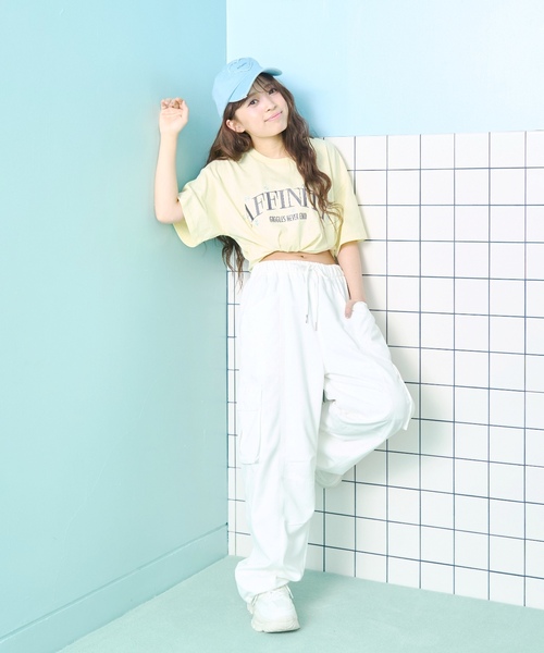 LOVETOXIC（ラブトキシック）の「【秒かわトップス】【GOODPRICE】【綿100%】カレッジフラワー半袖T（Tシャツ/カットソー・キッズ・ネイビー/オフホワイト/イエロー/ピンク・S:140cm/L:160cm/M:150cm/130cm）」の16枚目の写真