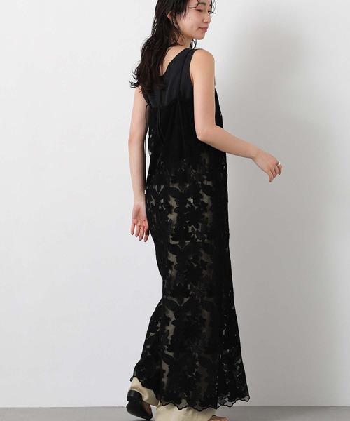 Gready Brilliant（グレディブリリアン）の「チュール刺繍レースキャミ（ワンピース・レディース・アイボリー/ブラック・FREE）」の2枚目の写真