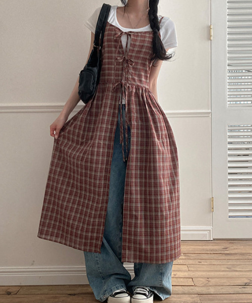 VIVID LADY(ビビッドレディー)の「チェック柄 フロントリボン レイヤードキャミワンピース(ワンピース・レディース・ブラウン/ワイン/ブラック・FREE)」の3枚目の写真