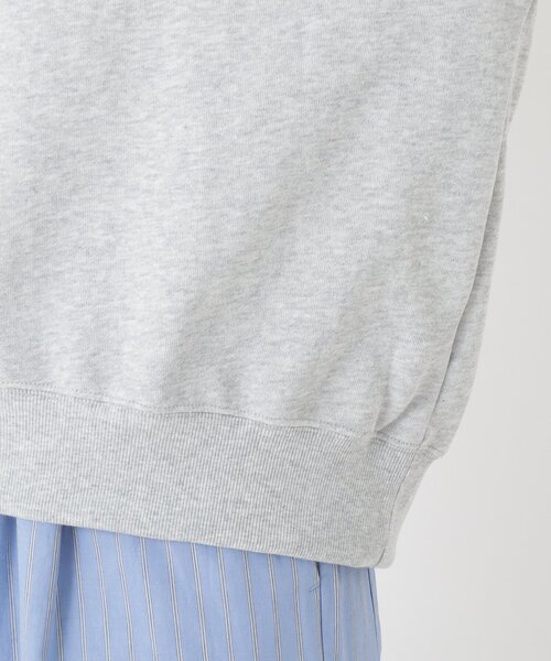 one'sterrace(ワンズテラス)の「ロゴ刺繍プルオーバー(スウェット・レディース・ライトグリーン系/ブラック系8/グレー系4・02)」の9枚目の写真